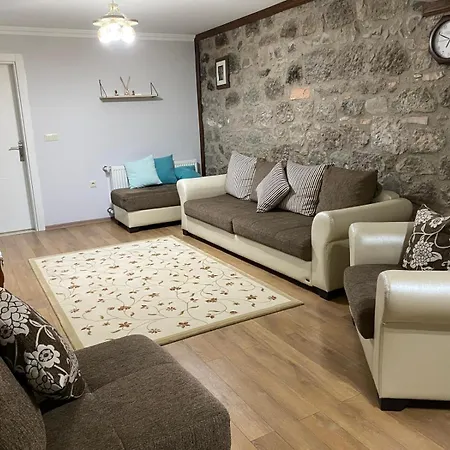 Inci Doga Evi